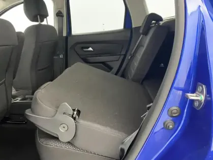 Photo 27 Dacia Duster Blue dCi 115 4x2 Prestige 5p