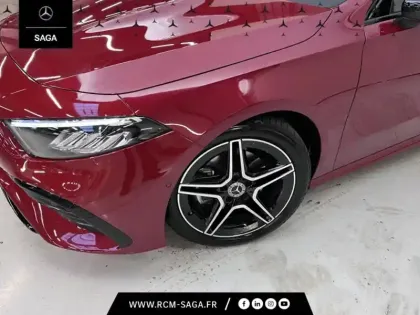 Photo 6 Mercedes Classe A 200 d AMG Line