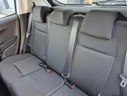 Photo 14 Peugeot 208 Puretech 82 Signature