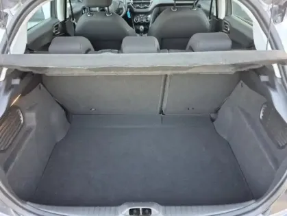 Photo 15 Peugeot 208 Puretech 82 Signature