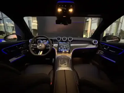 Photo 12 Mercedes Classe GLC SUV 300 de Hybrid EQ 4MATIC AMG Line +