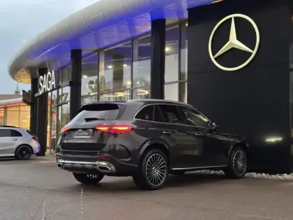 Photo 24 Mercedes Classe GLC SUV 300 de Hybrid EQ 4MATIC AMG Line +