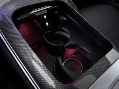 Photo 50 Mercedes Classe GLC SUV 300 de Hybrid EQ 4MATIC AMG Line +