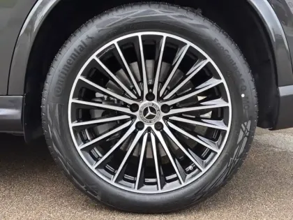 Photo 10 Mercedes Classe GLC SUV 300 de Hybrid EQ 4MATIC AMG Line +