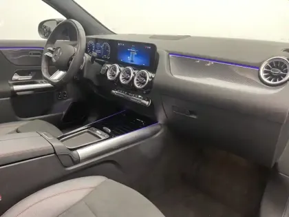 Photo 37 Mercedes GLA 250 e Hybrid EQ AMG Line