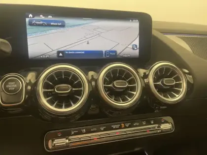 Photo 35 Mercedes GLA 250 e Hybrid EQ AMG Line