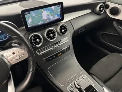 Photo 17 Mercedes Classe C 220 d 194ch AMG Line 9G-Tronic + Toit ouvrant