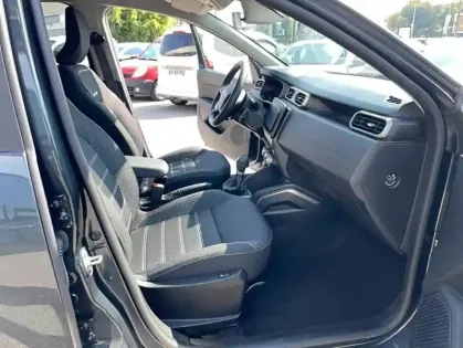 Photo 10 Dacia Duster TCe 150 4x2 EDC Journey 5p