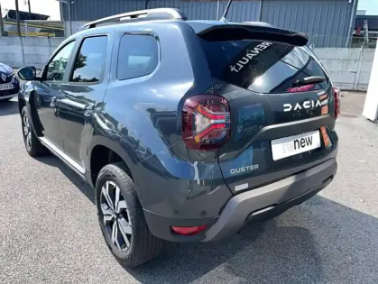 Photo 2 Dacia Duster TCe 150 4x2 EDC Journey 5p