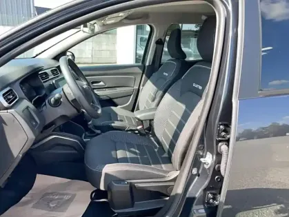 Photo 17 Dacia Duster TCe 150 4x2 EDC Journey 5p