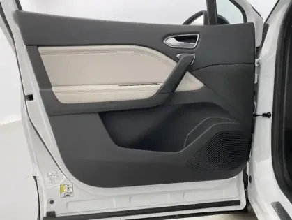 Photo 11 Renault Captur TCe 155 EDC FAP Initiale Paris 5p