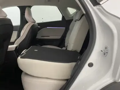 Photo 10 Renault Captur TCe 155 EDC FAP Initiale Paris 5p