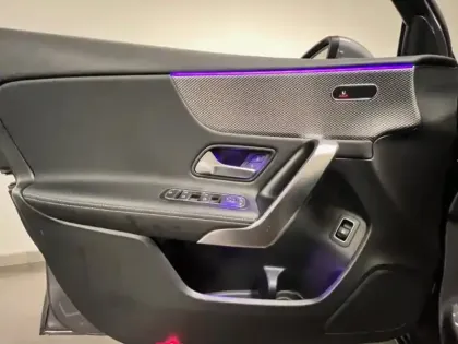 Photo 15 Mercedes Classe A 250 e Progressive Line