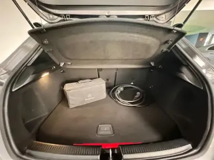 Photo 13 Mercedes Classe A 250 e Progressive Line