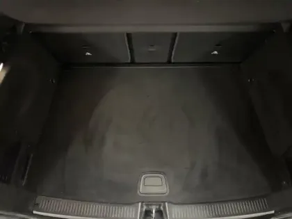 Photo 9 Mercedes Classe B 180 Progressive Line Pack Black Apple CarPlay Fu