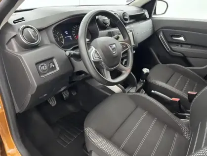 Photo 13 Dacia Duster ECO-G 100 4x2 Prestige 5p