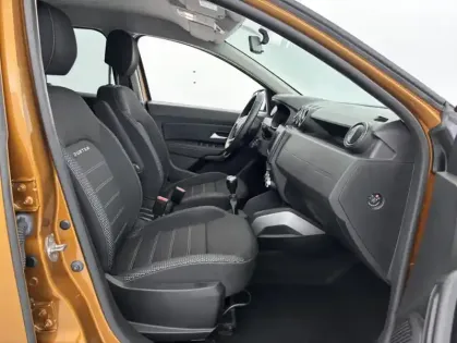 Photo 25 Dacia Duster ECO-G 100 4x2 Prestige 5p