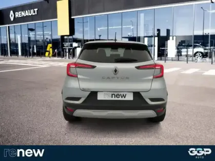 Photo 8 Renault Captur TCe 140 EDC - 21 Intens