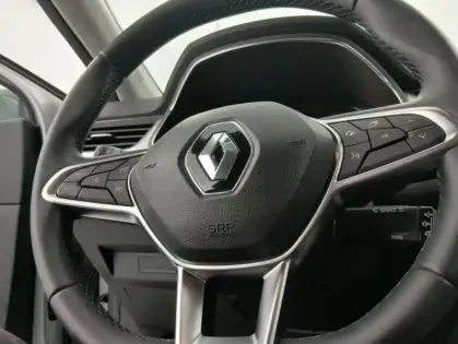 Photo 20 Renault Captur TCe 140 EDC - 21 Intens