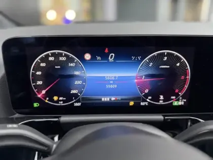 Photo 22 Mercedes GLA 200 d 150ch AMG Line 8G-DCT