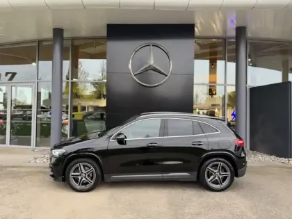 Photo 1 Mercedes GLA 200 d 150ch AMG Line 8G-DCT