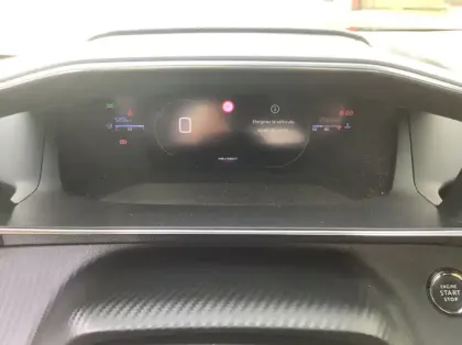 Photo 13 Peugeot 208 Nouvelle PureTech 100 S&amp;S BVM6 GT