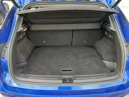 Photo 10 Renault Austral 1.2 E-Tech full hybrid 200ch Iconic- 24