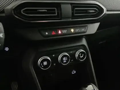 Photo 21 Dacia Sandero TCe 90 CVT Confort