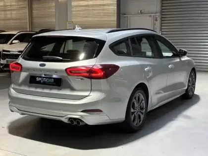 Photo 19 Ford Focus  SW 1.0 EcoBoost 125ch mHEV ST Line