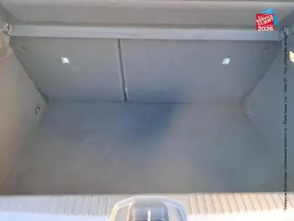 Photo 28 Renault Clio  1.6 E-Tech 145ch full hybrid Techno - 24 Camera GPS