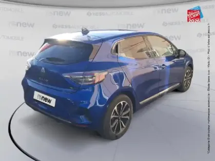 Photo 20 Renault Clio  1.6 E-Tech 145ch full hybrid Techno - 24 Camera GPS