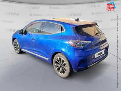 Photo 7 Renault Clio  1.6 E-Tech 145ch full hybrid Techno - 24 Camera GPS