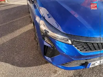 Photo 12 Renault Clio  1.6 E-Tech 145ch full hybrid Techno - 24 Camera GPS