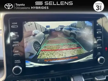 Photo 8 Toyota C-HR  1.8 Hybride 122ch Dynamic Ultimate E-CVT