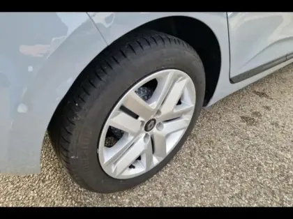 Photo 12 Renault Clio  1.0 Eco-G 100ch Evolution - 24