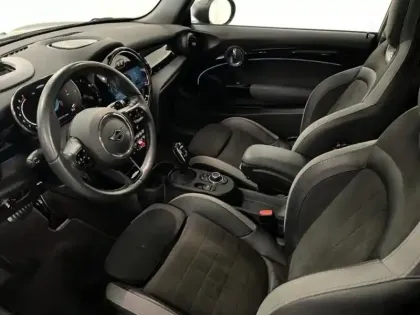 Photo 6 Mini Mini  JCW 231ch Edition Premium Plus BVA8