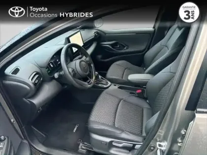 Photo 5 Toyota Yaris  116h Collection 5p MC24