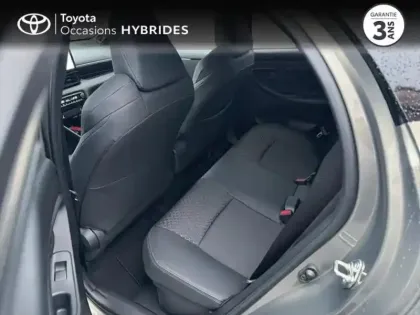 Photo 6 Toyota Yaris  116h Collection 5p MC24