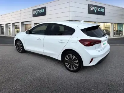 Photo 6 Ford Focus  1.0 Flexifuel mHEV 125ch Titanium Style