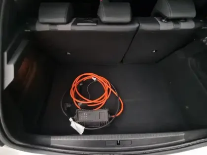 Photo 12 Peugeot 208  e- 136ch Style