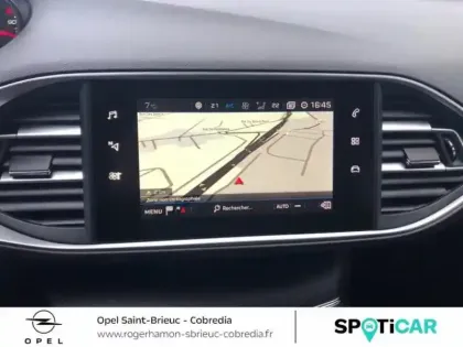 Photo 28 Peugeot 308  1.2 PureTech 110ch E6.3 S&S Allure