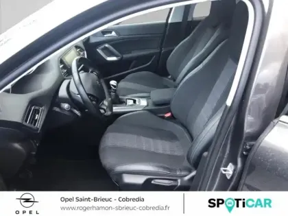 Photo 8 Peugeot 308  1.2 PureTech 110ch E6.3 S&S Allure