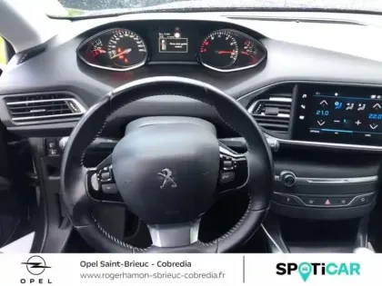 Photo 26 Peugeot 308  1.2 PureTech 110ch E6.3 S&S Allure