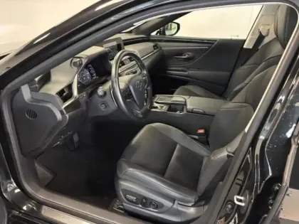 Photo 7 Lexus Es  300h Busins