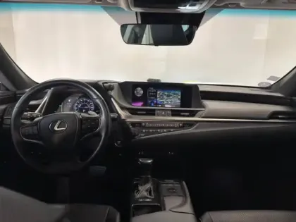 Photo 11 Lexus Es  300h Busins