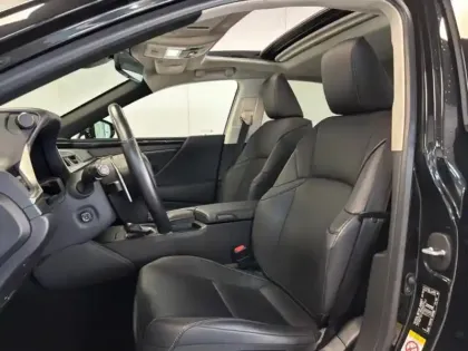 Photo 8 Lexus Es  300h Busins