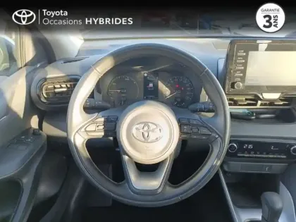 Photo 8 Toyota Yaris  116h Dynamic 5p MY22