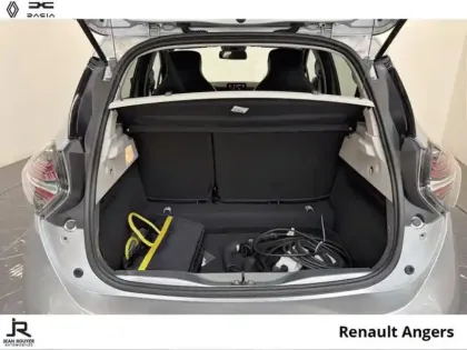 Photo 6 Renault Zoé Zoe E-Tech Techno charge normale R135