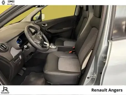Photo 2 Renault Zoé Zoe E-Tech Techno charge normale R135