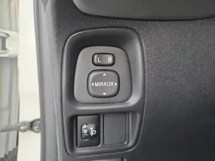 Photo 11 Toyota Aygo  1.0 VVT-i 69ch x-play 5p